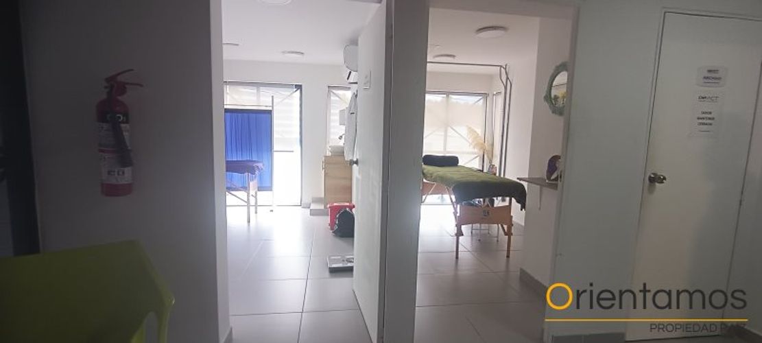 Local en  Arriendo en El Poblado, Medellín - Miniatura 2