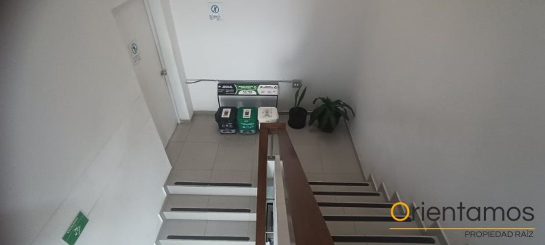 Local en  Arriendo en El Poblado, Medellín - Miniatura 4