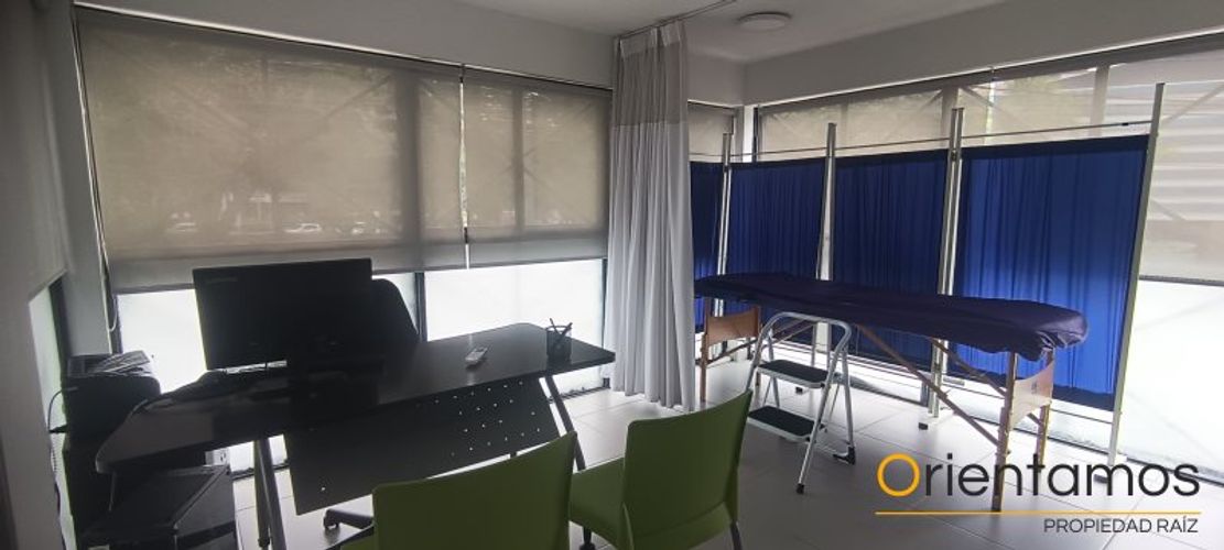 Local en  Arriendo en El Poblado, Medellín - Miniatura 6