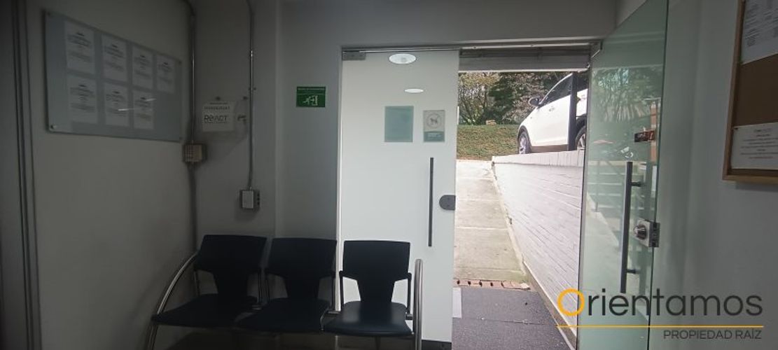 Local en  Arriendo en El Poblado, Medellín - Miniatura 23
