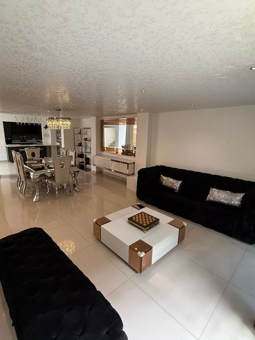 Casa en  Venta en Laureles, Medellín - Miniatura 2