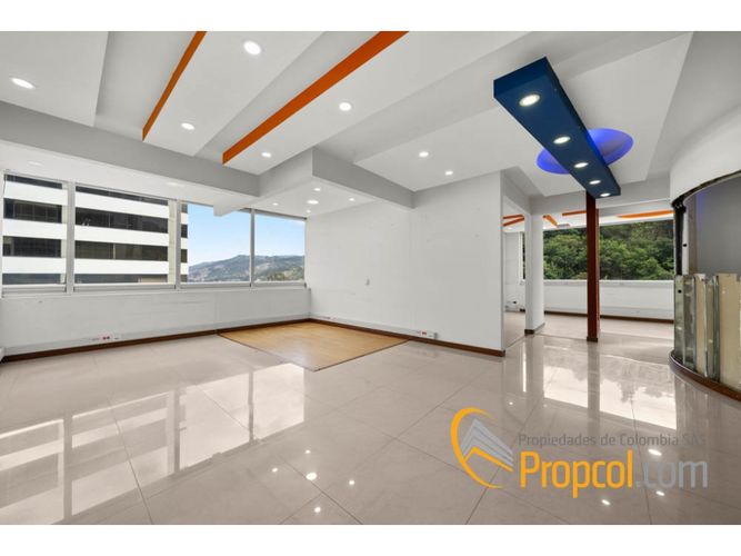 Oficina en venta en Usaquen, Bogotá - Miniatura 3