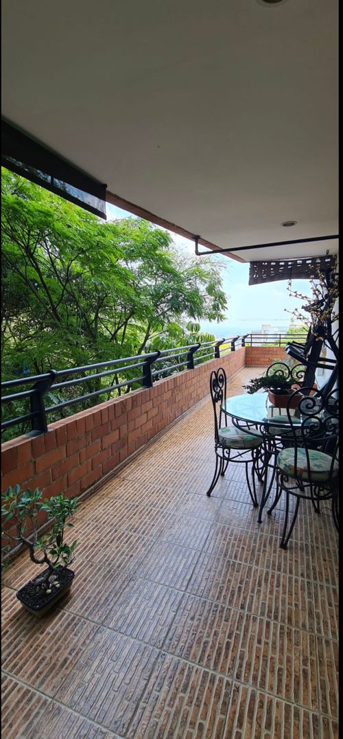 Apartamento en  Venta en Los farallones, Cali - Miniatura 2