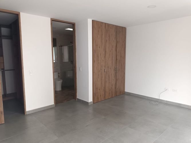 Apartamento en  Venta en Bosques de zuñiga, Medellín - Miniatura 11
