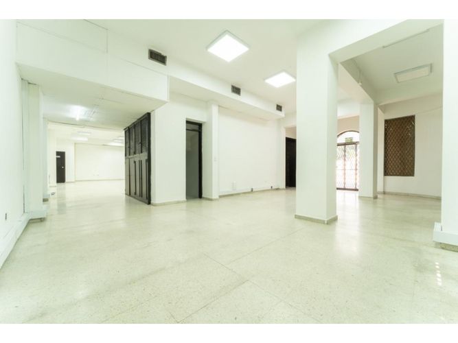 Oficina en arriendo en Cali - Miniatura 2
