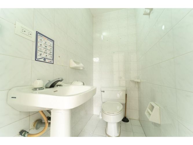 Oficina en arriendo en Cali - Miniatura 8