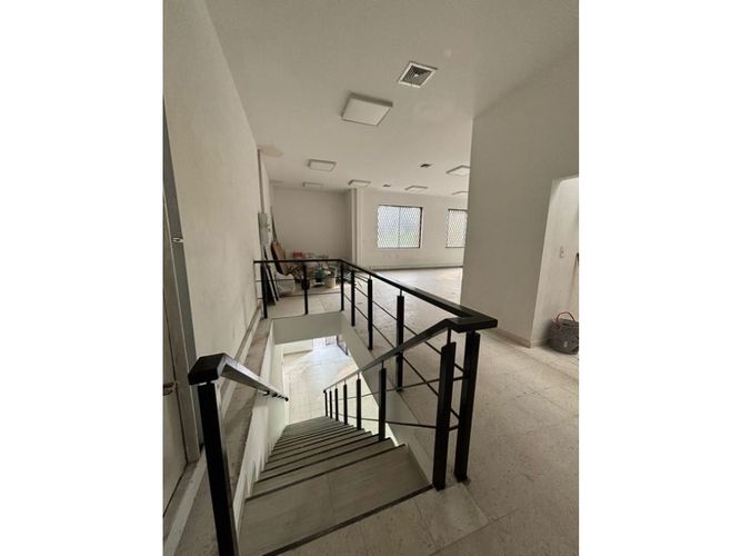 Oficina en arriendo en Cali - Miniatura 19