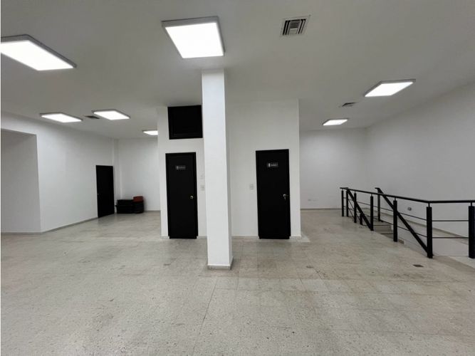 Oficina en arriendo en Cali - Miniatura 29
