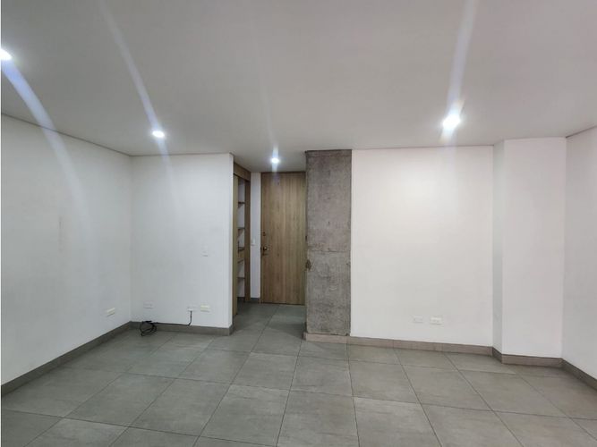 Apartaestudio en  Arriendo en Medellín - Miniatura 4