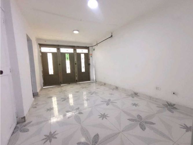 Casa en  Arriendo en Itaguí - Miniatura 2