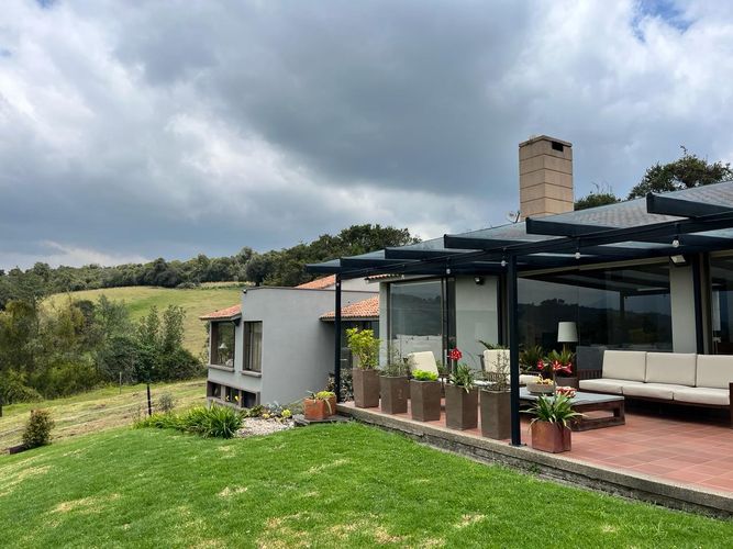 Finca en  Venta en Rio frio oriental, Tabio - Imagen 1