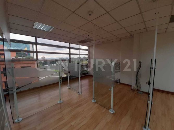 Oficina en  Arriendo en Ciudad salitre, Bogotá - Miniatura 7
