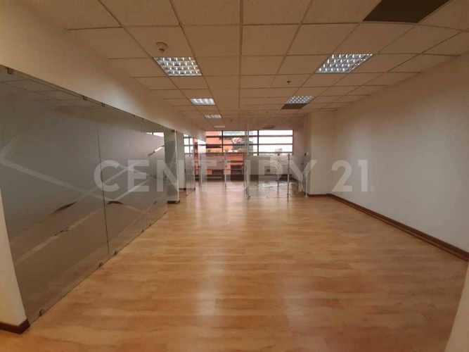 Oficina en  Arriendo en Ciudad salitre, Bogotá - Miniatura 11