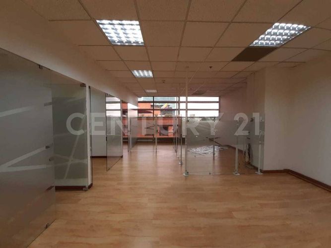 Oficina en  Arriendo en Ciudad salitre, Bogotá - Miniatura 12