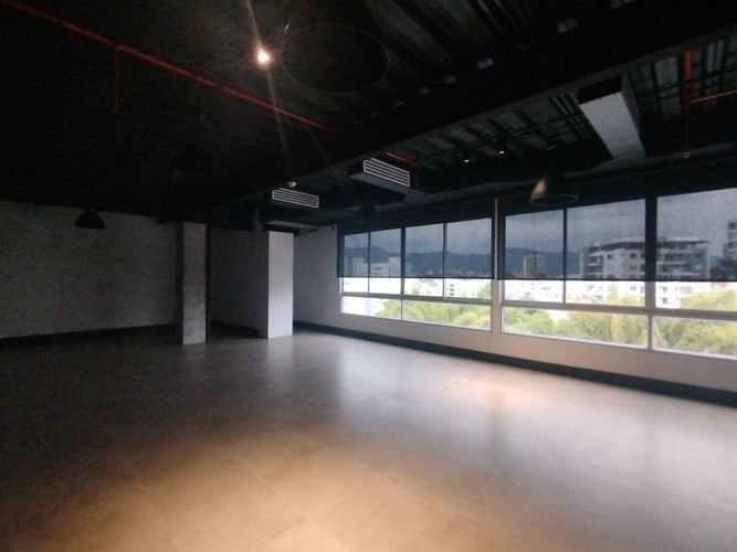 Oficina en  Arriendo en Pinares, Pereira - Miniatura 2