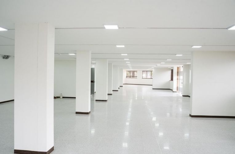 Edificio en  Arriendo en Modelia, Bogotá - Miniatura 2