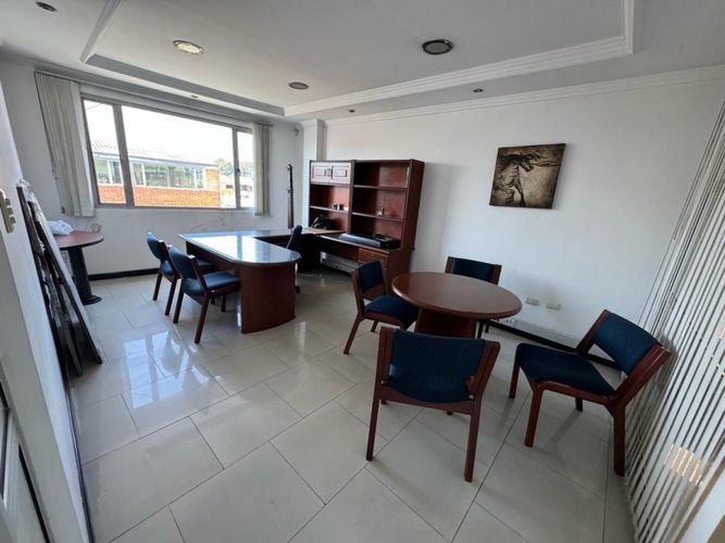 Edificio en  Venta en Engativá, Bogotá - Miniatura 4