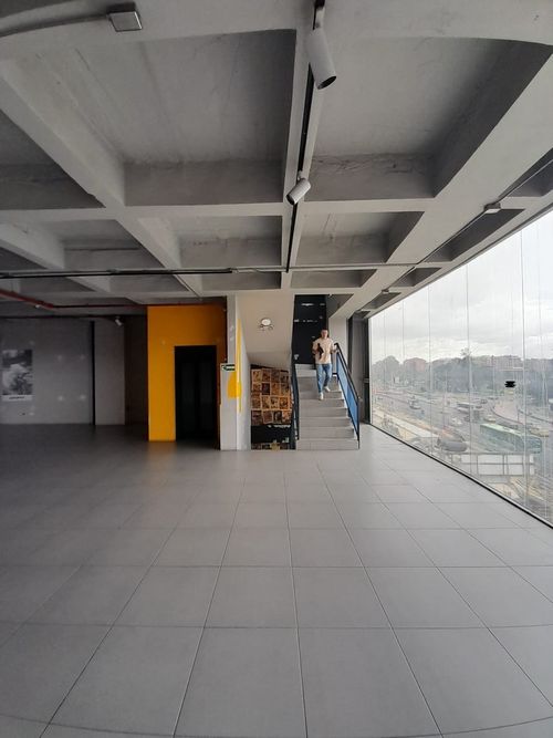 Edificio en  Arriendo en Engativá, Bogotá - Miniatura 6