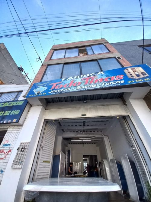 Edificio en  Venta en Barrios unidos, Bogotá - Imagen 1
