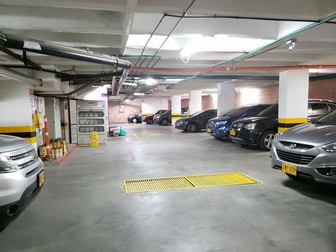 Edificio en  Venta en Chicó Reservado, Bogotá - Miniatura 4