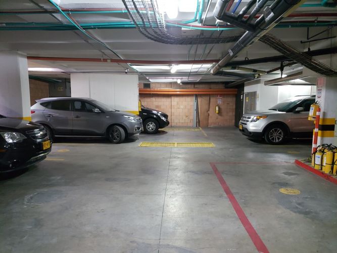Edificio en  Arriendo en Chicó Reservado, Bogotá - Miniatura 8