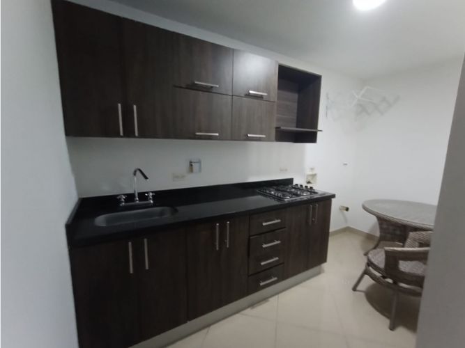 Apartaestudio en  Arriendo en Laureles, Medellín - Imagen 1