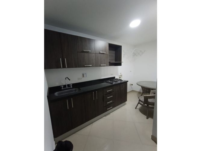 Apartaestudio en  Arriendo en Laureles, Medellín - Miniatura 2