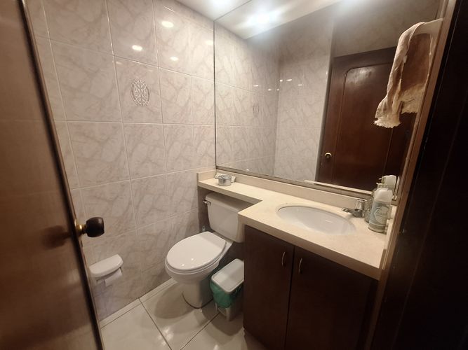 Apartamento en  Venta en Santa Barbara, Bogotá - Miniatura 4