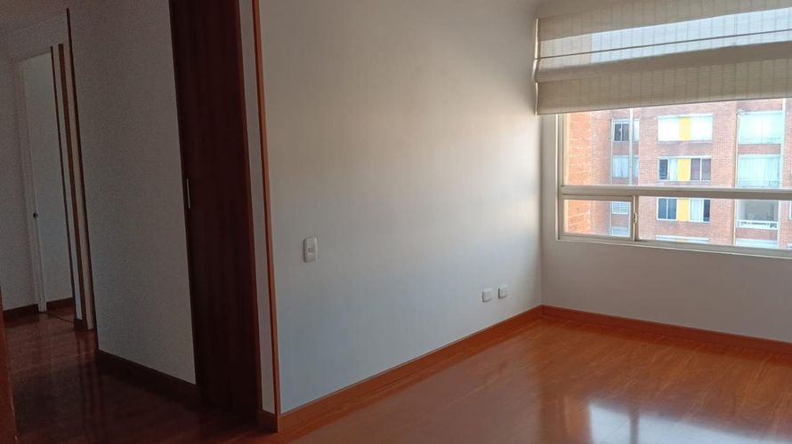 Apartamento en  Venta en Mirandela, Bogotá - Miniatura 2