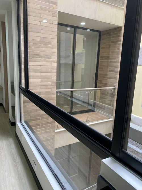 Apartaestudio en  Venta en Santa barbara central, Bogotá - Miniatura 3