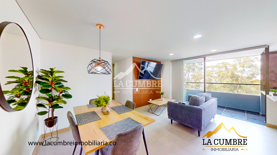 Apartamento en  Arriendo en Altos del poblado, Medellín - Imagen 1