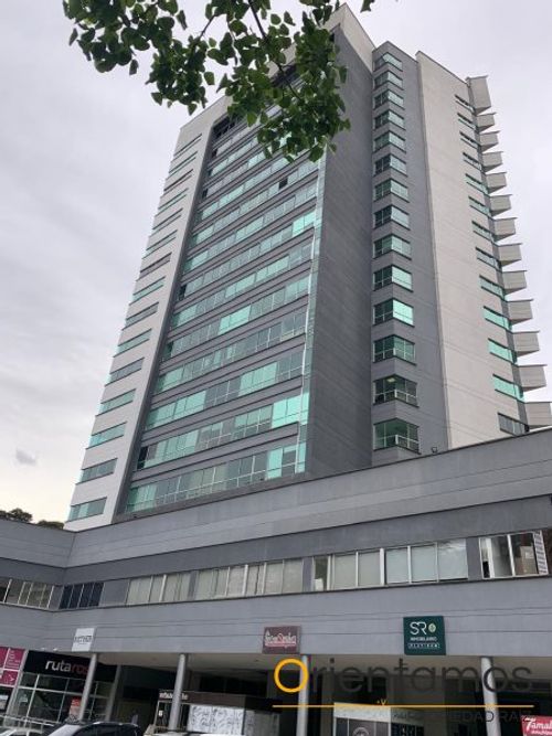 Oficina en  Arriendo en El Poblado, Medellín - Miniatura 8
