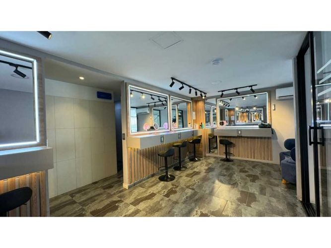 Edificio en  Venta en Conquistadores, Medellín - Miniatura 2