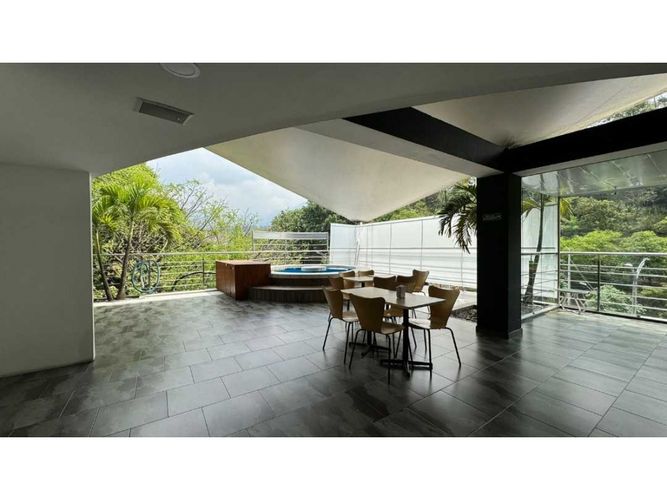 Edificio en  Venta en Conquistadores, Medellín - Miniatura 4