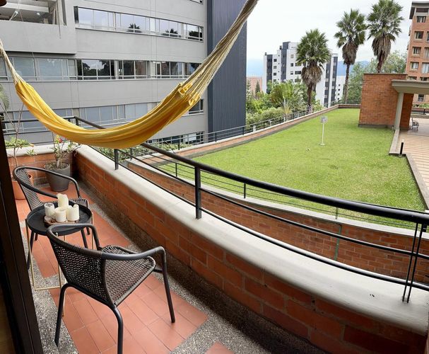 Apartaestudio en  Arriendo en El Poblado, Medellín - Imagen 1