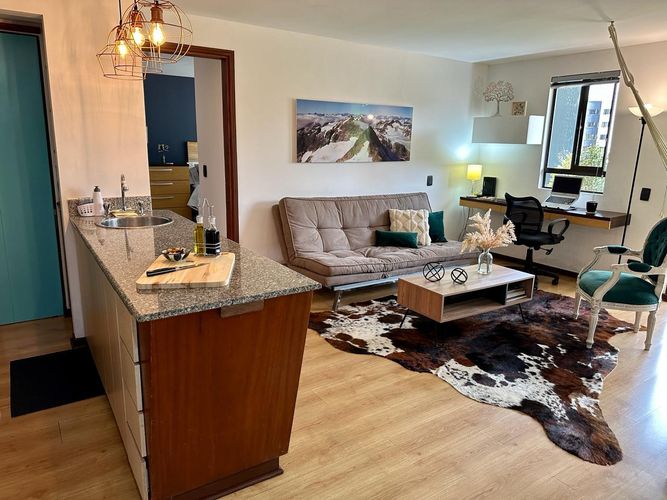 Apartaestudio en  Arriendo en El Poblado, Medellín - Miniatura 4
