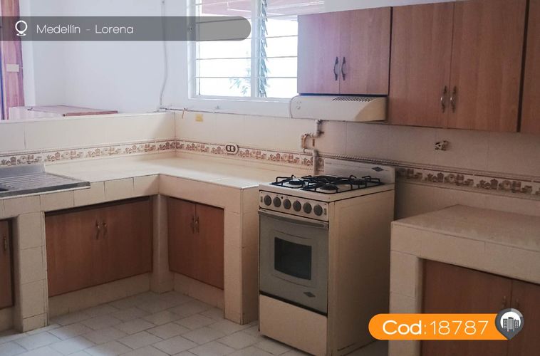 Casa en  Arriendo en Lorena, Medellín - Imagen 1