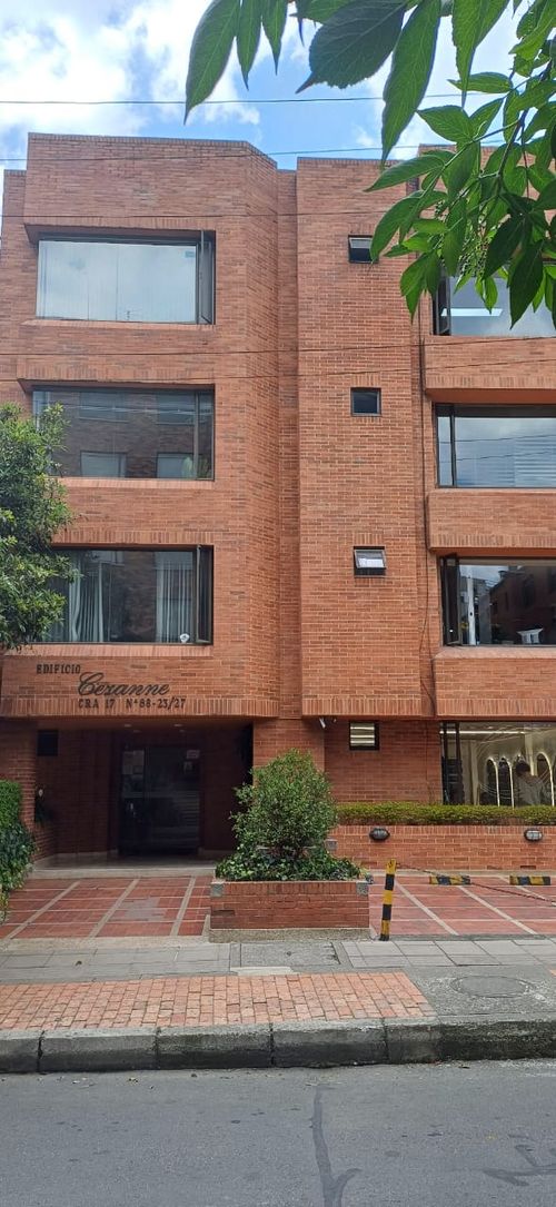 Oficina en  Venta en El Virrey, Bogotá - Imagen 1