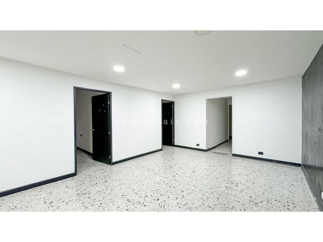 Edificio en  Venta en Medellín - Miniatura 11