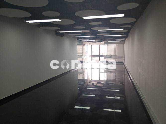 Oficina en  Arriendo en Quinta camacho, Bogotá - Imagen 1