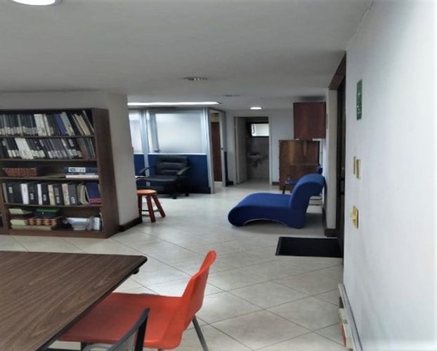 Oficina en  Venta en El Poblado, Medellín - Miniatura 2