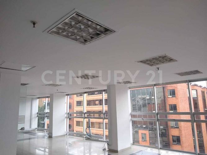Edificio en venta en Chico norte, Bogotá - Miniatura 3