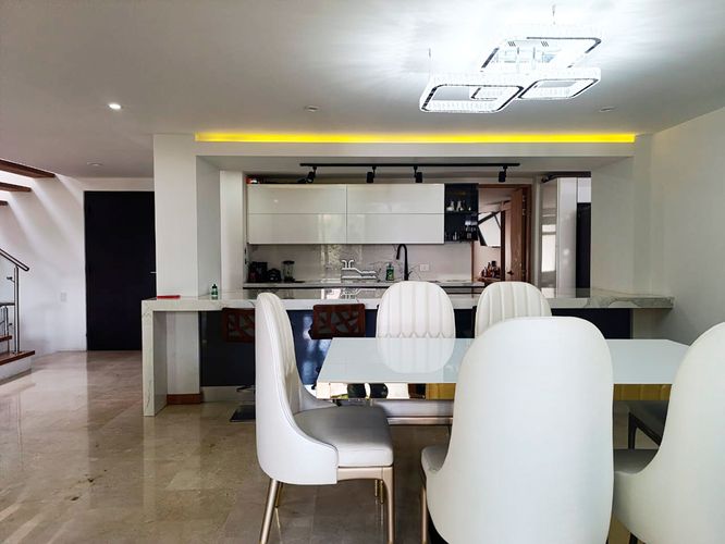 Casa en  Arriendo en El Poblado, Medellín - Imagen 1