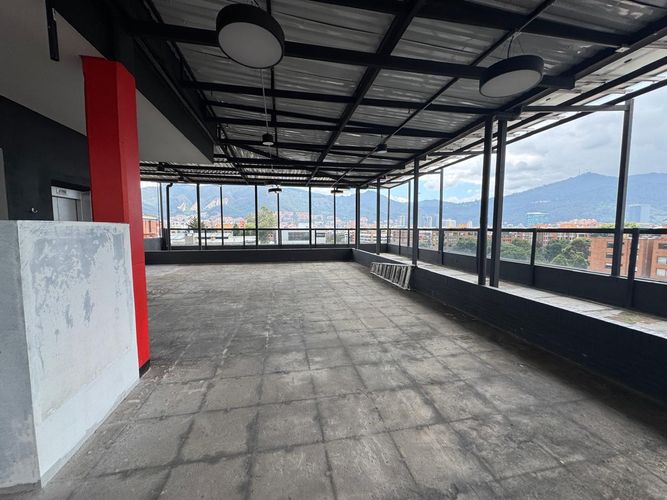 Edificio en  Arriendo en Santa Barbara, Bogotá - Miniatura 8