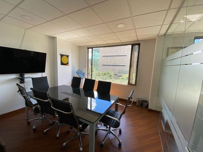 Oficina en  Arriendo en Chicó Navarra, Bogotá - Miniatura 4
