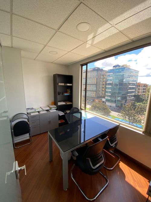 Oficina en  Arriendo en Chicó Navarra, Bogotá - Miniatura 7