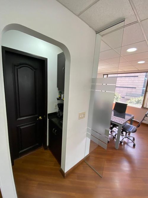 Oficina en  Arriendo en Chicó Navarra, Bogotá - Miniatura 15