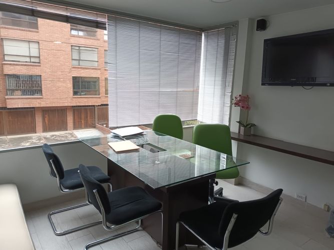 Oficina en  Arriendo en El Virrey, Bogotá - Miniatura 2