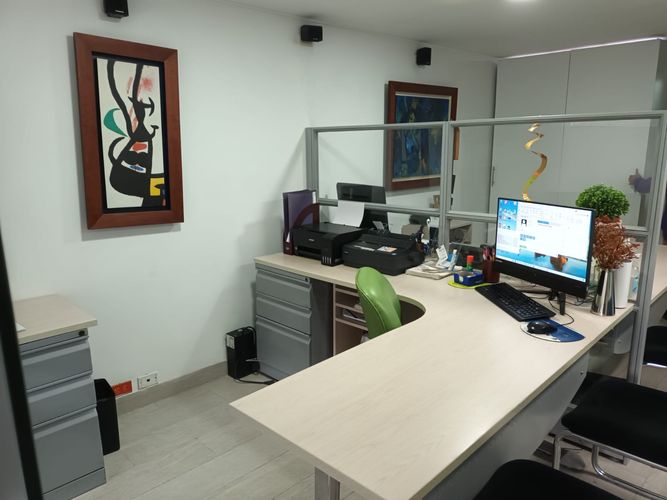 Oficina en  Arriendo en El Virrey, Bogotá - Miniatura 3