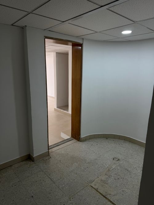 Local en  Venta en Santa Barbara, Bogotá - Miniatura 8